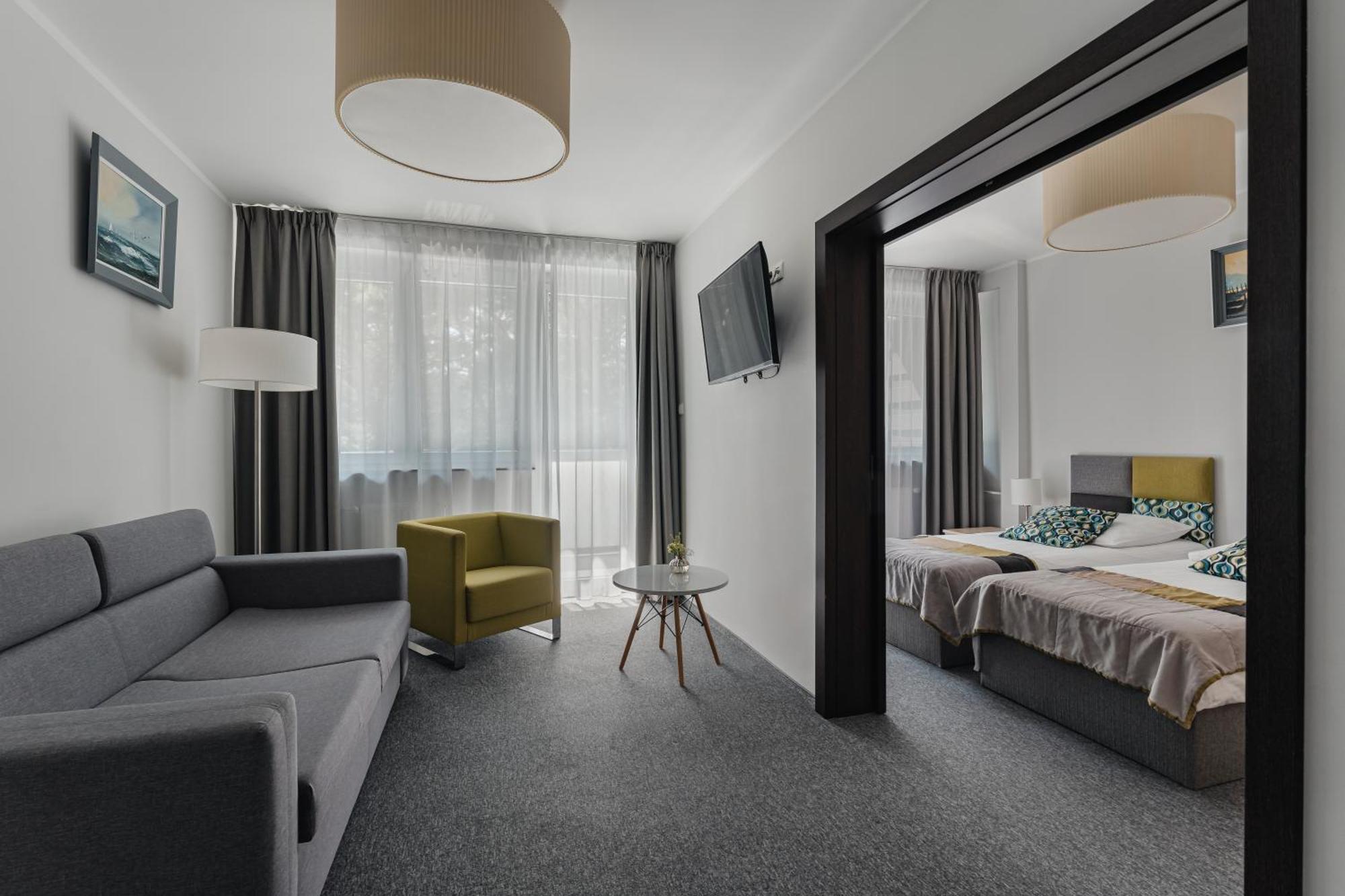 Hotel Osrodek Delfin Rewita Jurata Exteriér fotografie