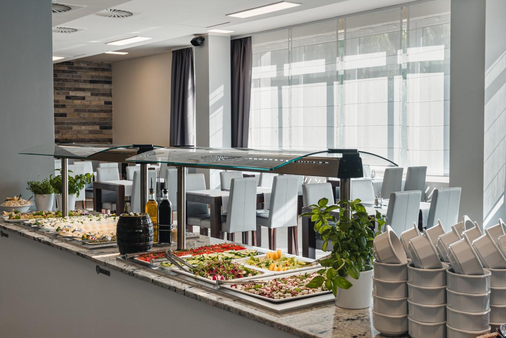 Hotel Osrodek Delfin Rewita Jurata Exteriér fotografie